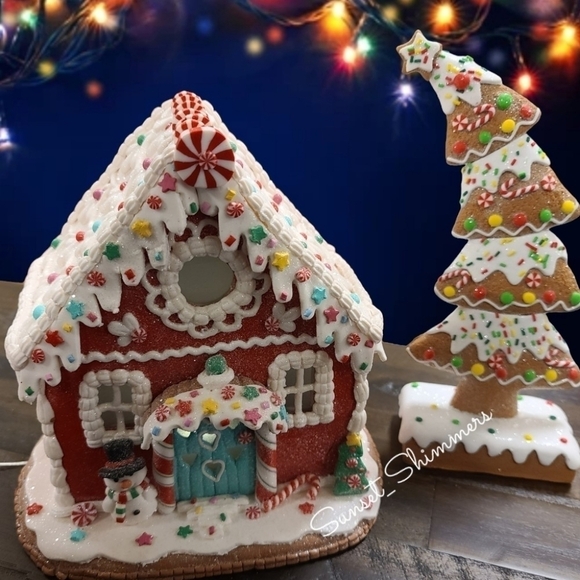 Leaning Grinch Whoville Gingerbread Tree Frosted Candy Cane Peppermint New - Picture 4 of 4